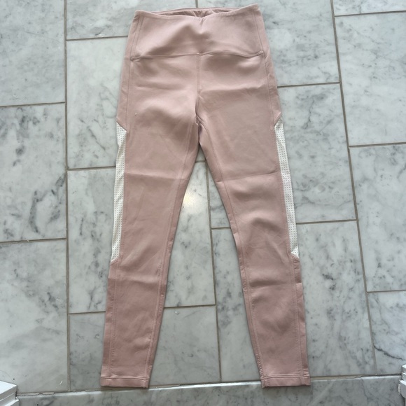 ZYIA super soft Blush Pink Leggings and Top Set. Small stain on bum shown in pic - Picture 3 of 6